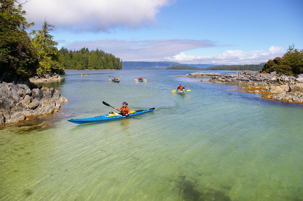 Waters Edge Shoreside Suites Ucluelet Exterior foto